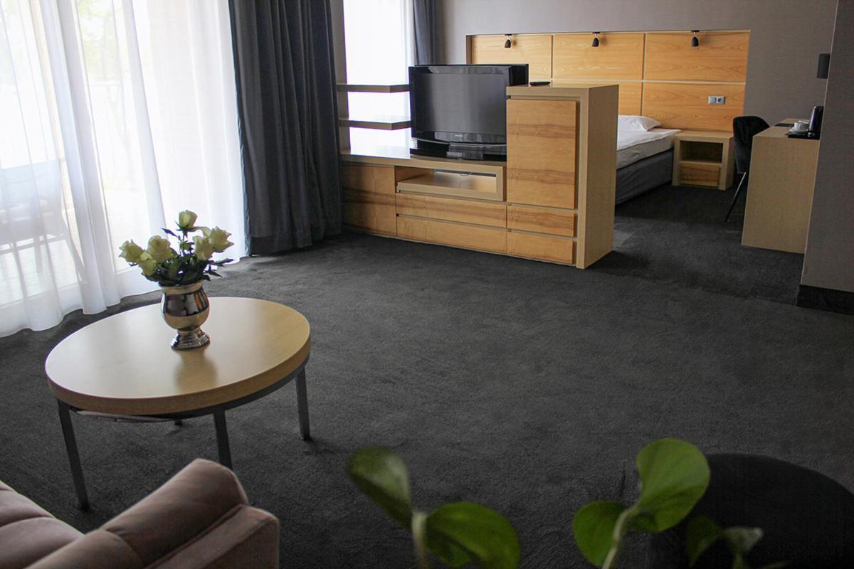Willa Port Ostróda Eksteriør bilde A room at the hotel