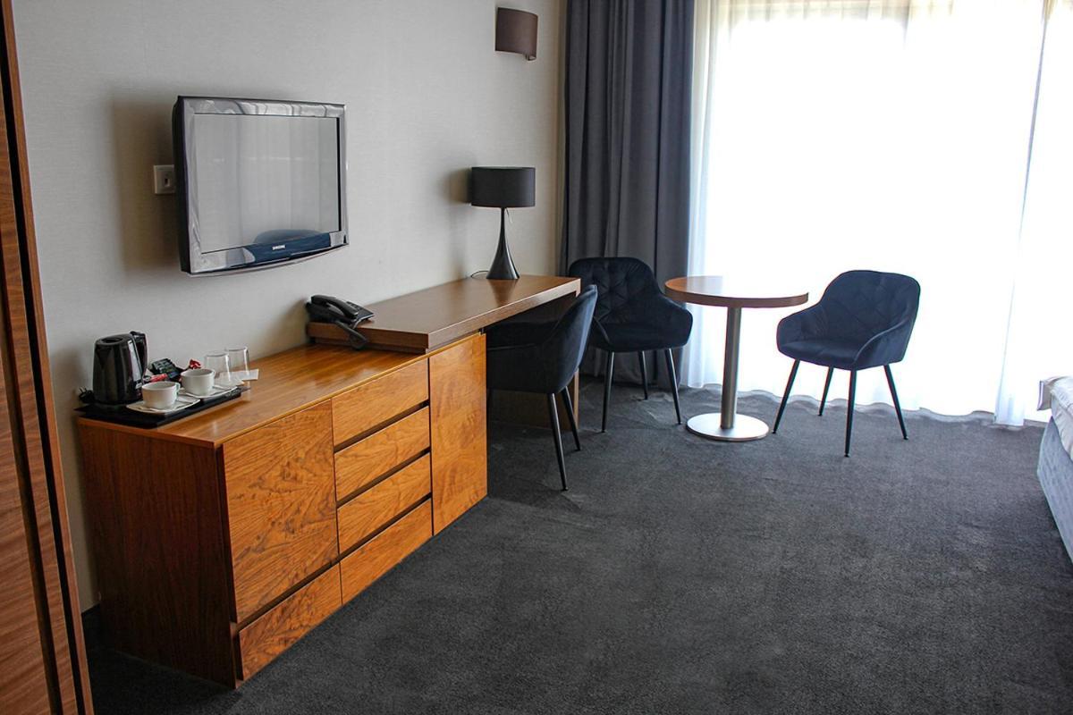 Willa Port Ostróda Eksteriør bilde A room at the hotel